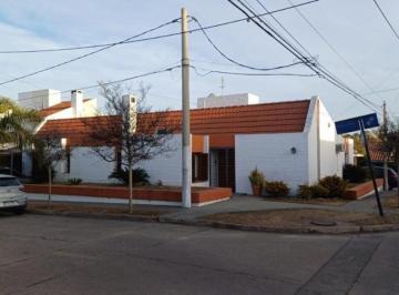 Foto · Casa en Barrio Urca 3 Dorm con Asador y Pileta