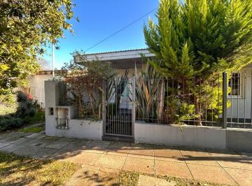 Casa · 55m² · 2 Ambientes · Alquiler 24 Meses Casa en PH 2 Ambiente Barrio San Carlos