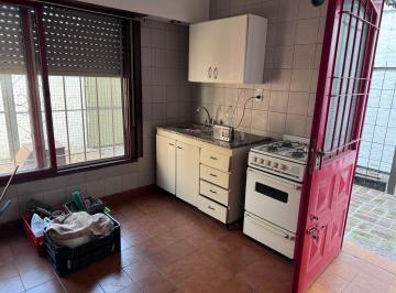 Departamento · 35m² · Impecable Casa en PH en Alquiler. Villa Tesei