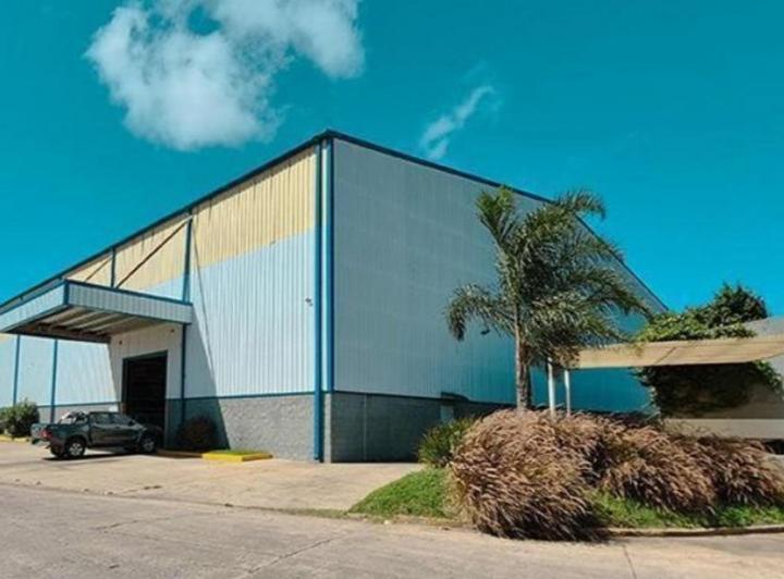 Bodega-Galpón · 2744m² · 1 Ambiente
