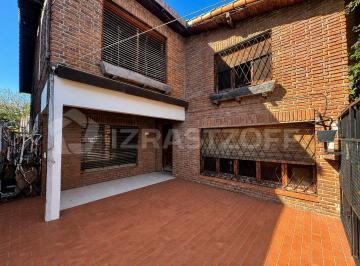 Casa · 195m² · 7 Ambientes · 1 Cochera · Venta Chalet/ph a Refaccionar C/cochera, 7 Amb, Pileta y Jardin - en Olivos, Limite Martinez