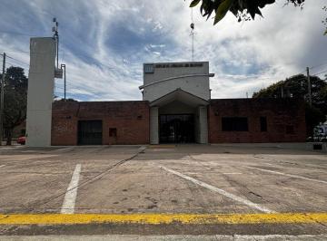 Local comercial de 5 ambientes, Córdoba · Alquiler Gran Local Comercial y Oficina Sobre Hugo Wast - Cerro de Las Rosas