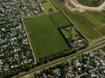 Terreno · 150000ha · Fracción de 15 Ha en Funes, Pegada Al Aeropuerto