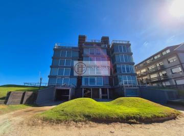 Departamento de 4 ambientes, Pinamar · Departamento 4 Ambientes Frente Al Mar (Cod)