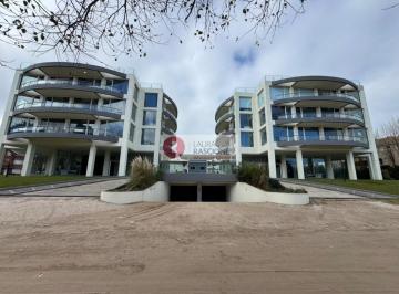 Departamento · 40m² · 2 Ambientes · 1 Cochera · Departamento 2 Ambientes en Carilo (19b)