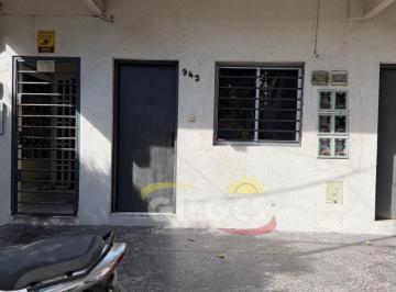Departamento · 35m² · 2 Ambientes · Alquiler Depto 2 Amb Pb Al Fte con Patio - Ramos Mejia