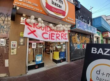 Local comercial · 140m² · A m de La Estacion de Villa Ballester