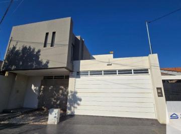 Casa de 5 ambientes, Maipú · Casa Venta Excelente Zona! a m Jj Paso