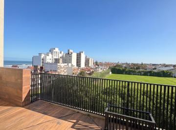 Departamento · 120m² · 4 Ambientes · 2 Cocheras · Departamento en Dúplex con Vista Al Mar | Alquiler 12 Meses | Zona Norte