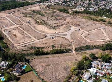 Terreno · 590m² · Venta Lotes en Barrio Cerrado La Huella, Nuevo Bella Vista