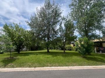 Terreno · 800m² · Venta Excelente Lote en B° Cdo Berros II, Bella Vista