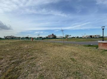 Terreno · 602m² · Venta Lote B° Cdo Village Plaza, Bella Vista
