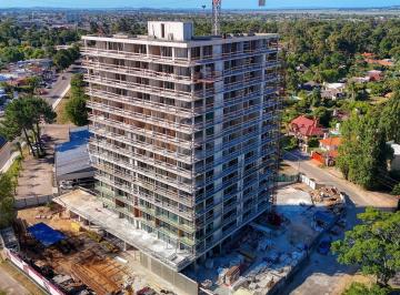Departamento · 39m² · 2 Ambientes · 1 Cochera · Dpto 2 Ambientes con Vista Al Mar en Mansa Tower, Punta del Este