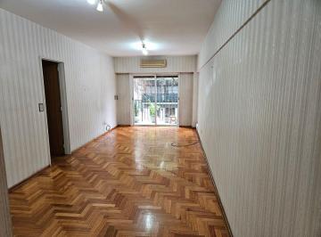 Departamento de 4 ambientes, Belgrano · 4 Amb C/dependencia y Cochera