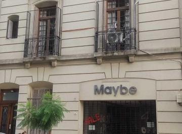 Local comercial · 163m² · Espacioso Local en La Mejor Zona de Recoleta