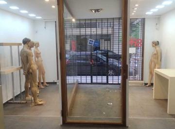 Local comercial · 163m² · Recoleta | Local 164 m² | Guido 1900 | Alto Tránsito Comercial