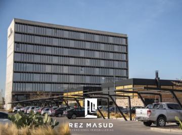 Oficina comercial · 40m² · 3 Ambientes · 1 Cochera · Oficina en Alquiler en Chacras Park