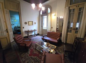 Departamento · 70m² · 4 Ambientes · Montevideo y Sarmiento - Balvanera - Piso Antiguo 80 m² - 1º por Escaleras