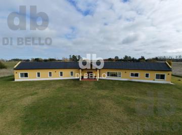 Casa · 330m² · Casa en Estancia Benquerencia