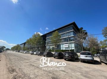 Oficina comercial · 102m² · 2 Cocheras · Oficina en Venta en Paralelo 50, Pilar, G. B. a. Zona Norte