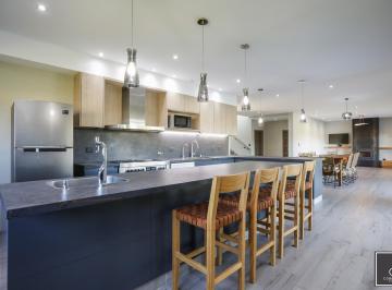 Casa · 375m² · 7 Ambientes · 5 Cocheras · Venta Casa 7 Ambientes en Canning Barrio Fincas del Alba