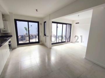 Departamento · 50m² · 1 Ambiente · Venta Monoambiente con Patio en Centro, Rosario