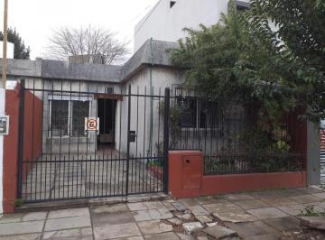 Casa · 60m² · 3 Ambientes · 1 Cochera · Casa - Ramos Mejia Sur