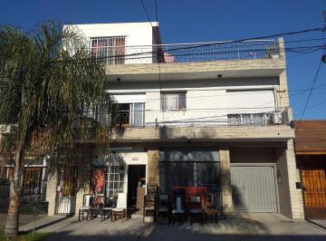Casa · 80m² · 3 Ambientes · Casa - Ramos Mejia Sur
