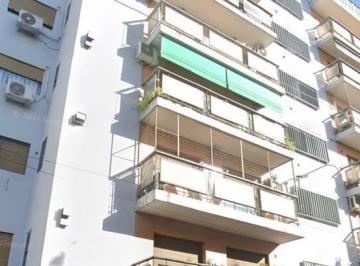 Departamento · 133m² · 4 Ambientes · 1 Cochera · Departamento - Caballito