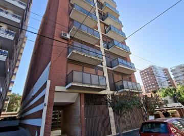 Departamento · 35m² · 2 Ambientes · Alquiler de Departamento de 2 Ambientes Centro de Ramos Mejia