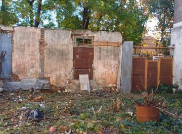Terreno , Lomas de Zamora · Lote de 150 m Libre de Edificacion en Lomas Centro