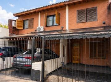 Casa · 90m² · 3 Ambientes · 1 Cochera · Venta de Duplex en Ramos Mejia