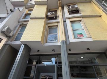 Departamento de 2 ambientes, Palermo · Departamento de 2 Ambientes Al Contrafrente a Pulmon de Manzana con Balcon Todo Sol Piso 7°