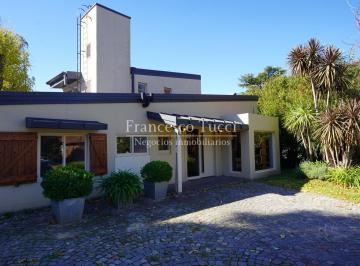 Casa · 168m² · 5 Ambientes · 2 Cocheras · Casa en Venta 5 Ambientes en Los Cardales