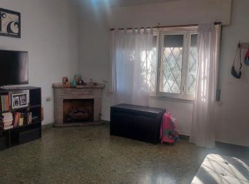 Casa · 175m² · 8 Ambientes · 2 Cocheras · Venta 2 Casas en Lomas de San Isidro
