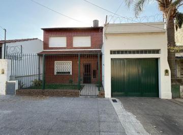 Casa de 6 ambientes, Vicente López · Excelente Chalet a Reciclar