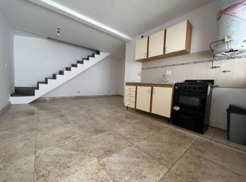 Casa · 181m² · 3 Ambientes · Venta en Block de 5 Departamentos Lomas de Zamora