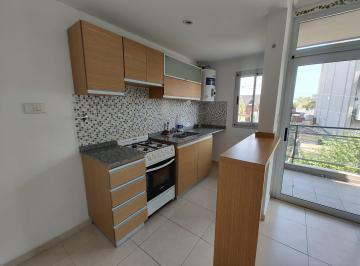 Departamento · 45m² · 2 Ambientes · Departamento de 2 Ambientes en Alquiler con Balcon - Wilde