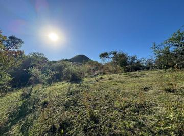 Terreno · 10100m² · Venta Terreno 10100 m con Arroyo con Luz de Red
