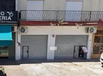 Local comercial · 24m² · Local Alquiler Ituzaingo