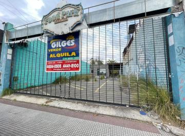 Terreno · 387m² · Alquiler Lote 390 m² en Ramos Mejía Sobre Av Rivadavia