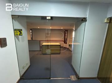 Oficina comercial · 170m² · 8 Ambientes · Oficina en Alquiler, Zona Centro