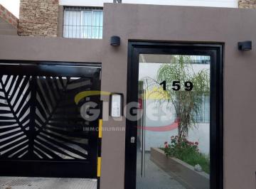 Oficina comercial · 43m² · 2 Ambientes · Alquiler de Oficina en Ramos Mejia Ideal Uso Profesional o Vivienda