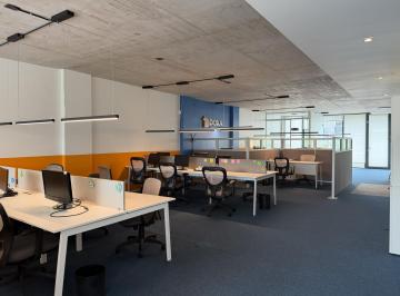 Oficina comercial · 172m² · 4 Ambientes · 3 Cocheras · Oficina en Vicente López