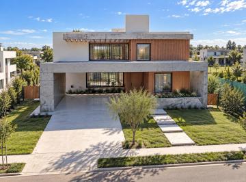 Casa de 3 ambientes, Funes · Casa en Venta de 3 Dorm. con Pileta en Vida Barrio Cerrado, Funes