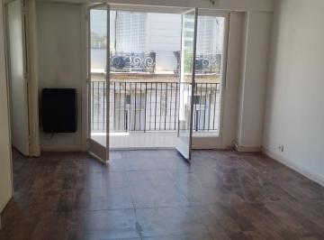 Departamento · 46m² · 2 Ambientes · Dos Ambientes con Balcon - Bajas Expensas - Retiro - Apto Profesional - Apto Credito