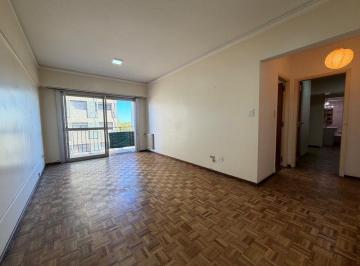 Departamento · 66m² · 3 Ambientes · 1 Cochera · Alquiler Departamento 3 Ambientes Balcon - Centro