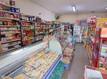 Local comercial · 60m² · Venta de Llave Autoservicio y Rotisería Buceo, Solano Lopez y Av Italia.