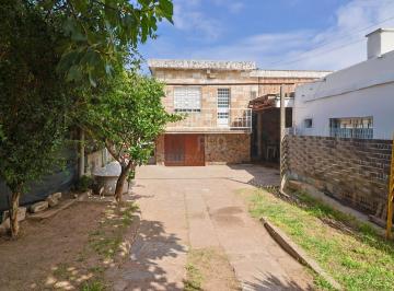 Casa · 307m² · 5 Ambientes · 1 Cochera · Venta 2 Casas Mismo Padrón 3 Dorm. Malvin Norte