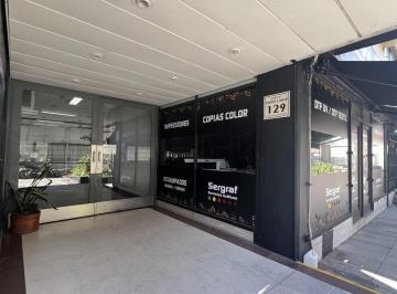 Oficina comercial · 55m² · 3 Ambientes · Oficina en S. Isi. - Centro